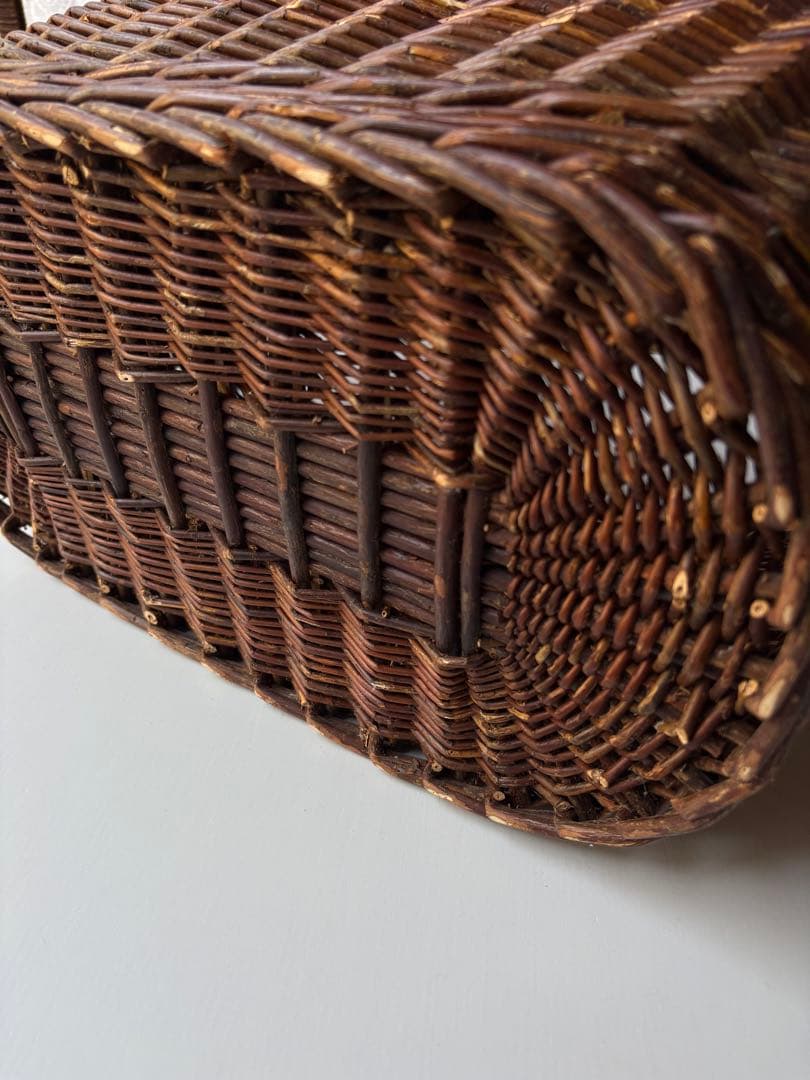 【蚤の市購入】希少！特大バスケット あけび/柳/ラタン/暮らしの道具 楕円籠