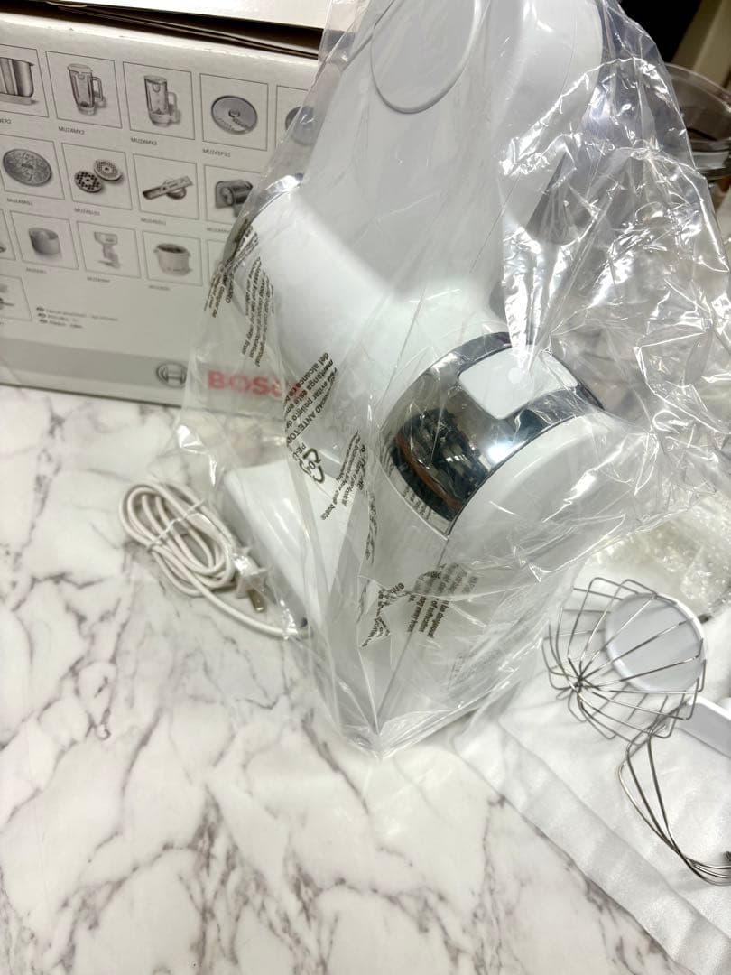 【ほぼ新品】BOSCH コンパクトキッチンマシン ※付属あり　パン作りに！