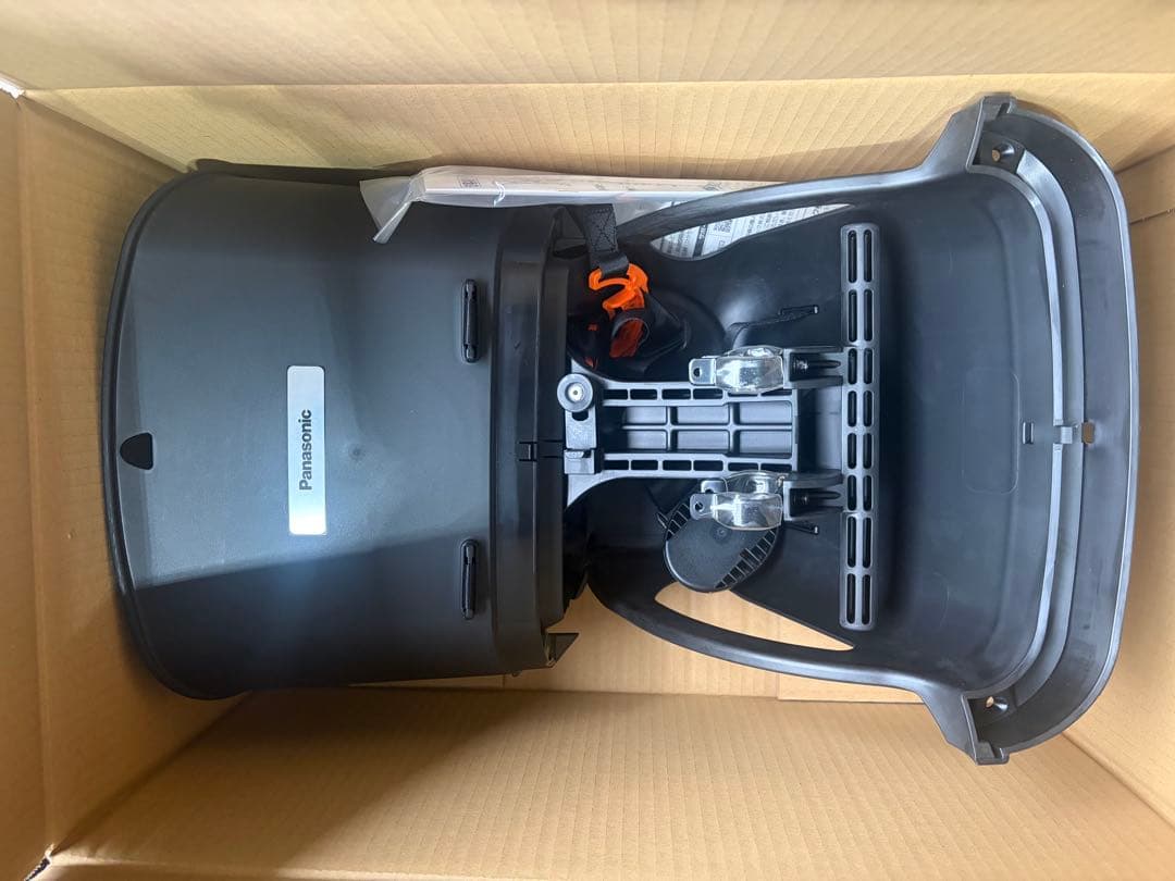 【パナソニック】カジュアルチャイルドシート（前用）　NCD470