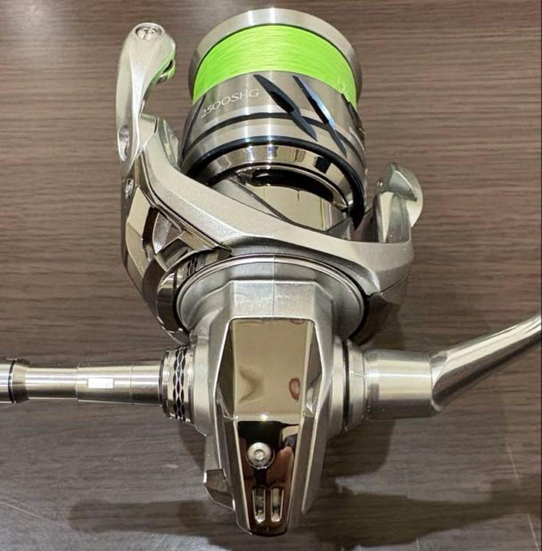 シマノ 23 ストラディック2500SHG