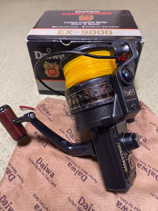 ダイワ  Daiwa CARBO SPORT EX-9000 リール 釣具