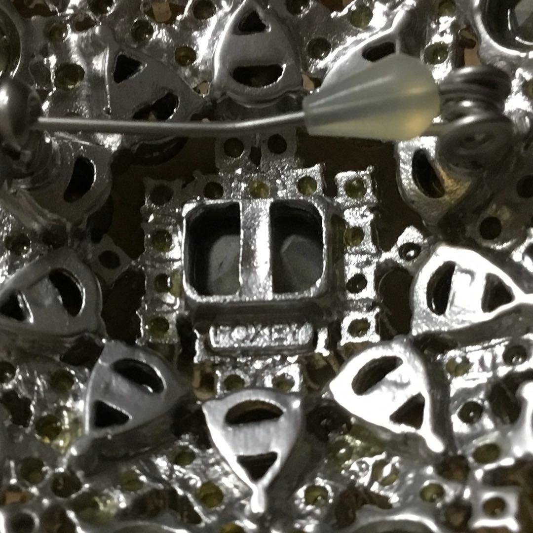 在庫一掃セール中！ハンパない美しさ！FOXEY フローズンブローチ♡