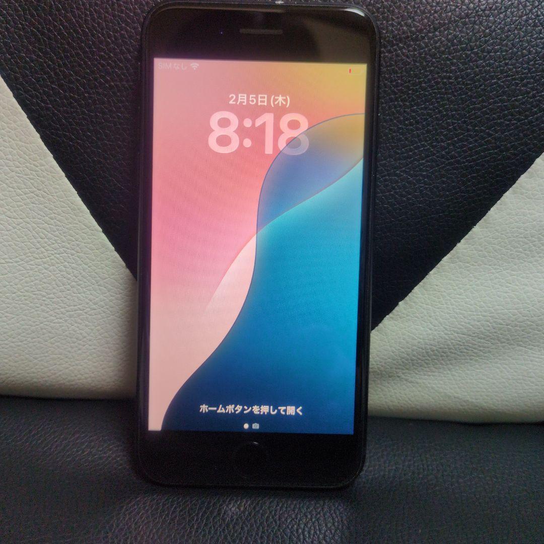 美品　iPhone　se3 第3世代　64gb SIMフリー　黒　ブラック　65