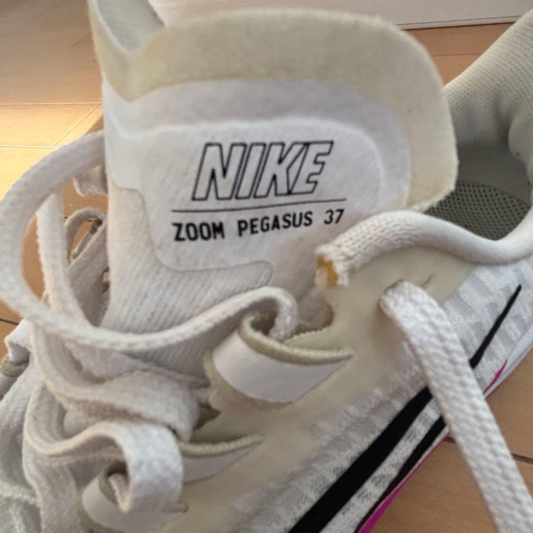 NIKE ナイキ AIR ZOOM PEGASUS 37 サイズ24