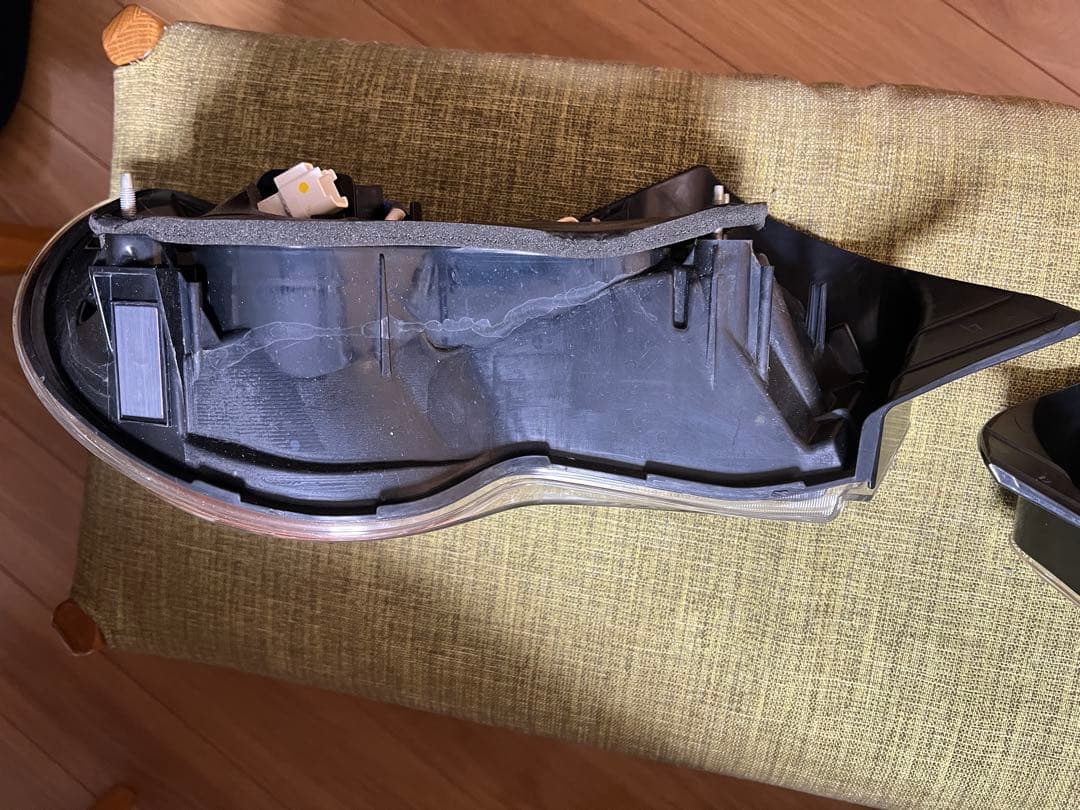 TOYOTA 86純正テールランプ