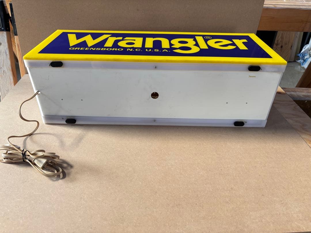 Wrangler 電光看板