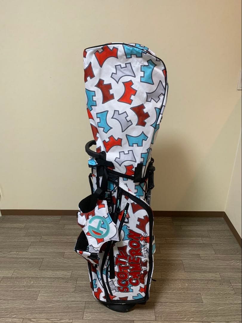 スタンド式キャディバック　限定モデル『ダンシングドック』と同じデザイン