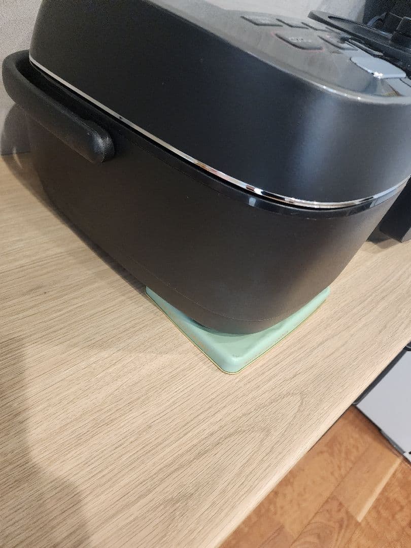 ZOJIRUSHI 圧力IH炊飯器 NW-PS10