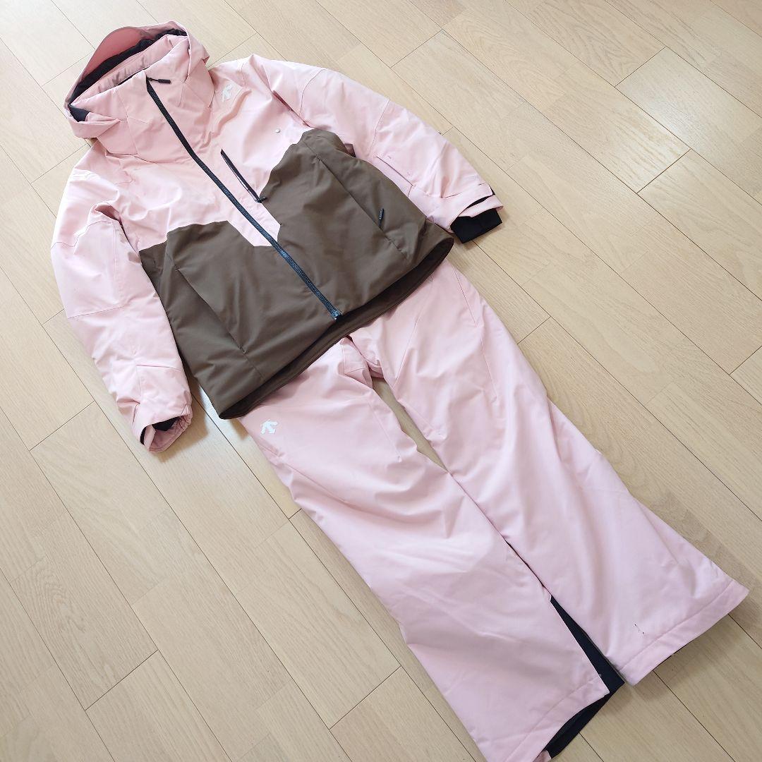 〈値下げ〉2024/25 DESCENTEスキーウェア上下