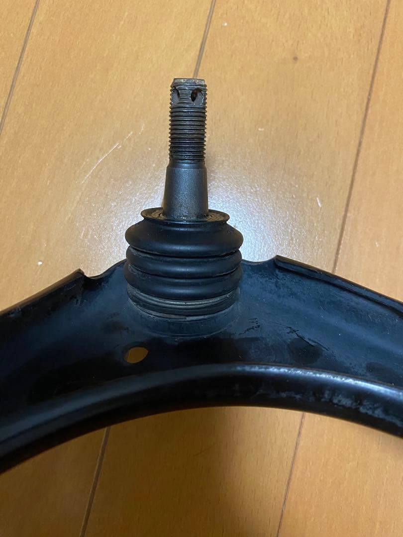 レクサス　IS 純正フロントアッパーアーム　GSE20