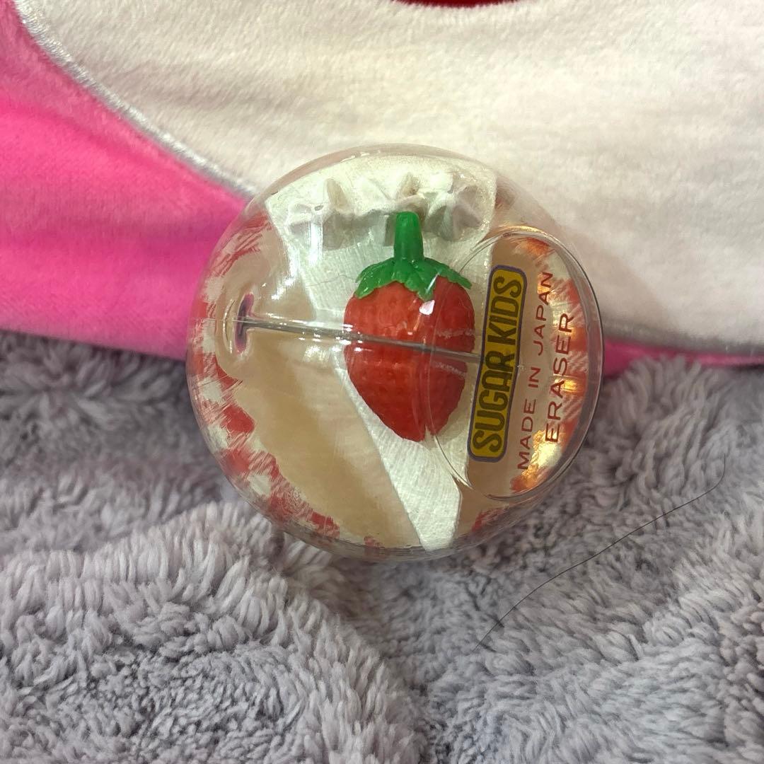 ショートケーキ　消しゴム　昭和レトロ