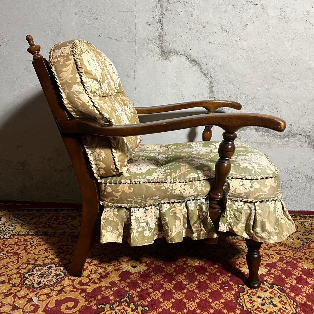 【キツツキ】ラウンジチェア 1人掛け 花柄クッション付き ヴィンテージ ソファ⓵