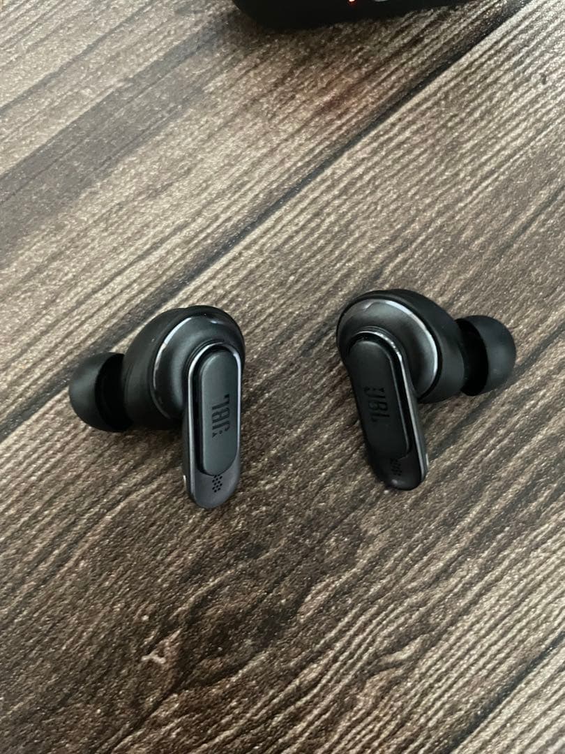 JBL ワイヤレスイヤホン ブラック