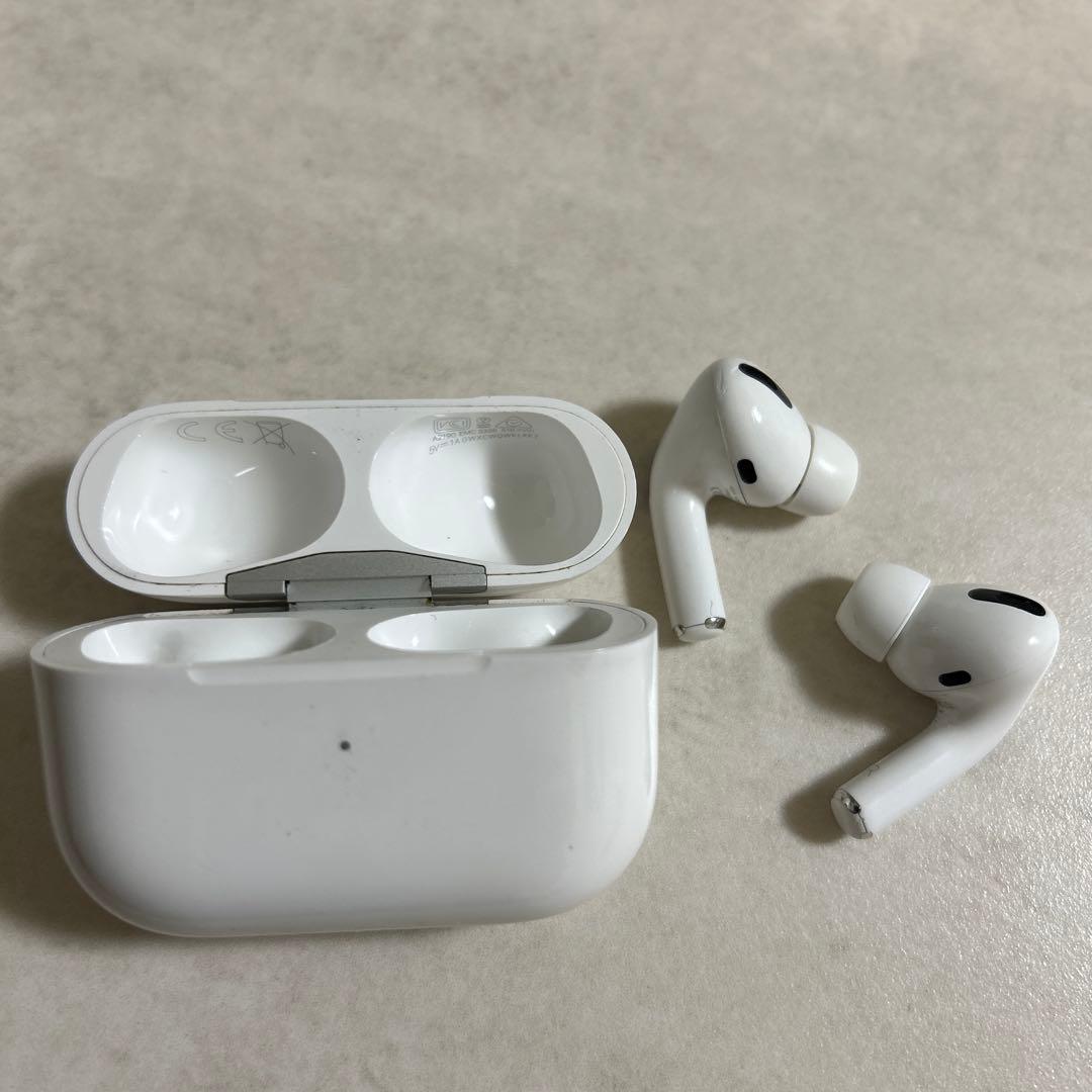 AirPods Pro 第一世代　［正規品］