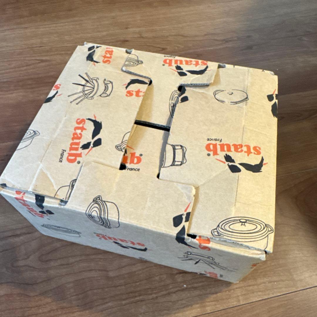 staub ストウブ　ピコ　ココットオーバル　23cm バジルグリーン