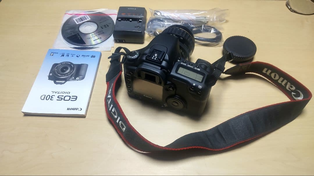 Canon EOS 30D デジタル一眼レフカメラ