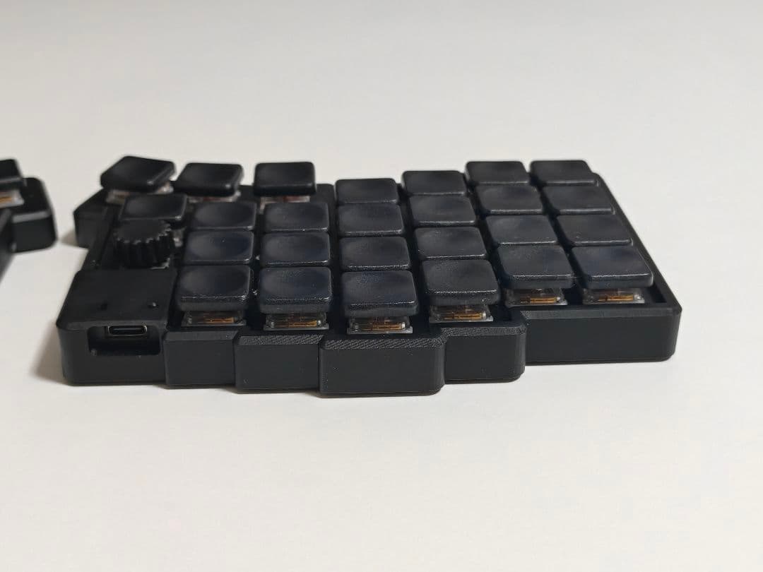 Glove51tb 完成品 低背トラボ ロープロファイル 無線接続 ブラック 2