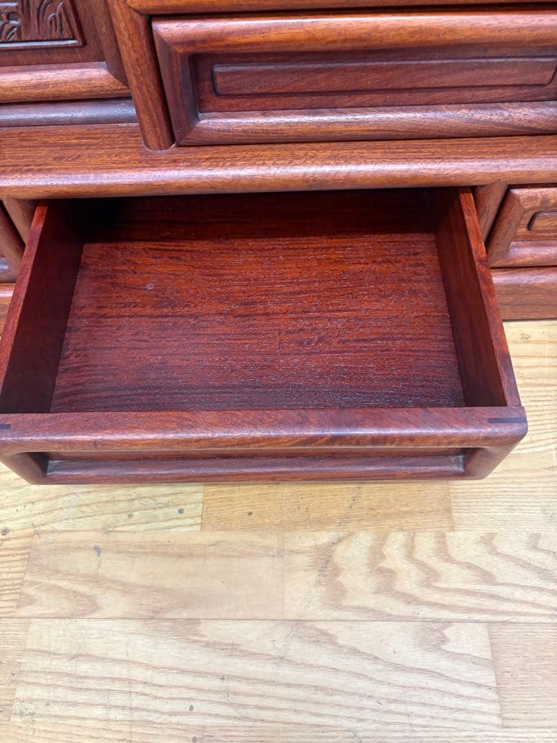 M132 茶タンス 幅1190mm 彫刻入り