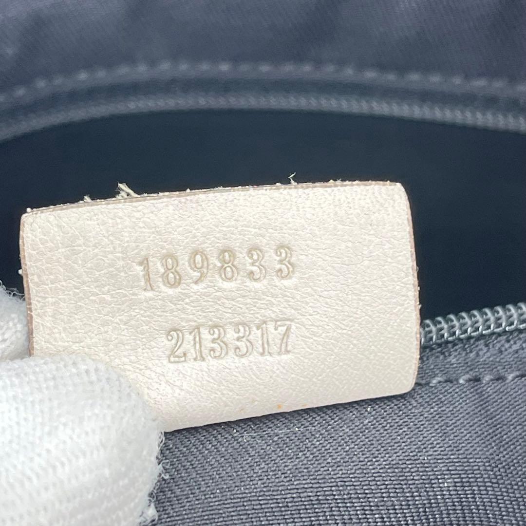 GUCCI ワンショルダーバッグ 肩掛け アビーライン ゴールド金具 レザー 白