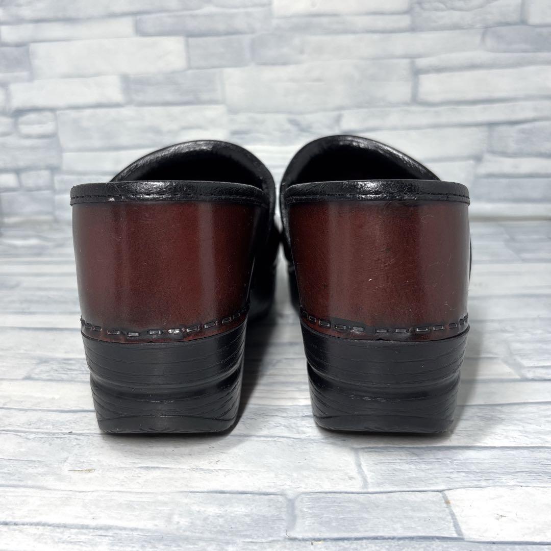 ダンスコ プロフェッショナル オイルドレザー ワインレッド 35/22.5cm