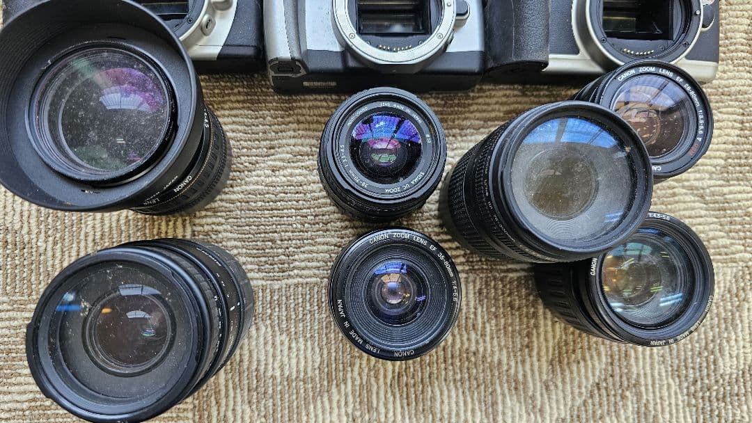 フィルム一眼カメラ　EOSジャンク品セット　おまけレンズあり