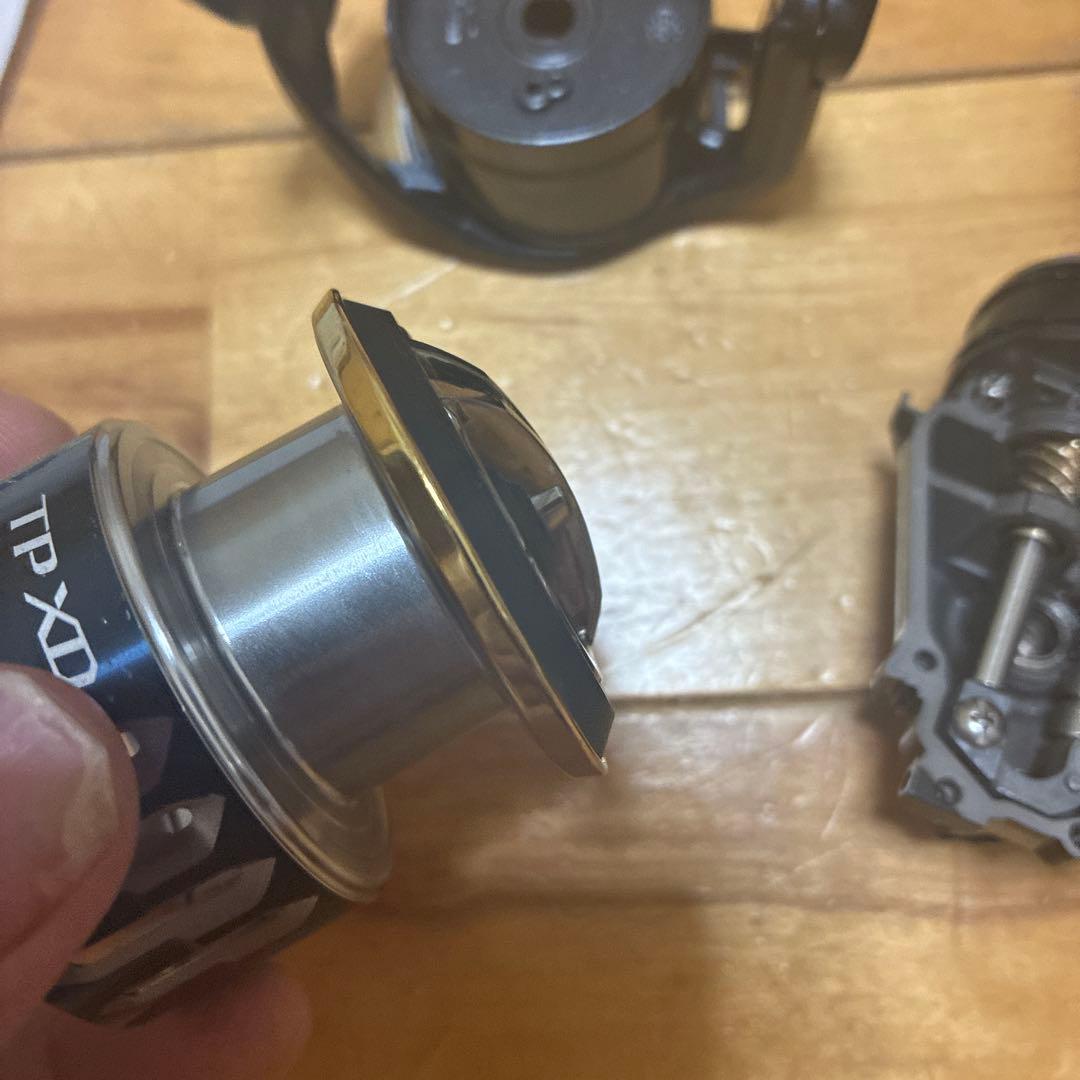 SHIMANO 17ツインパワーXD 4000XGジャンクパーツ