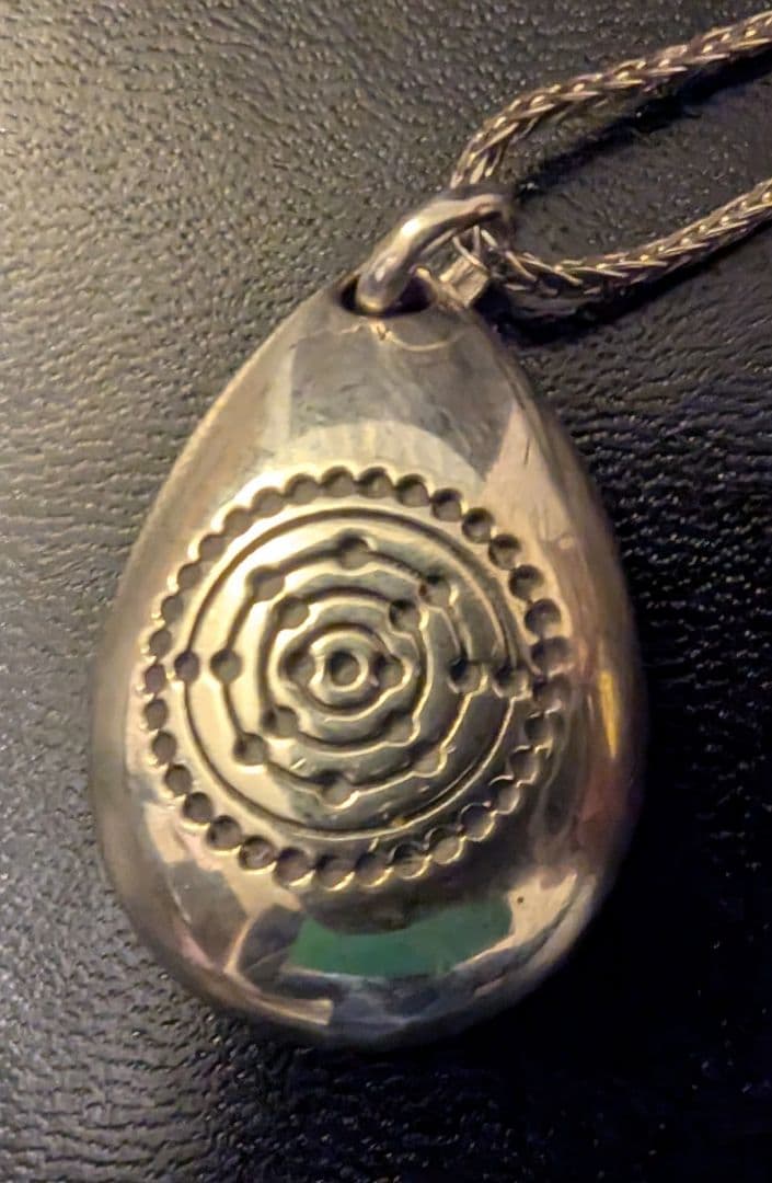 アメノシズク　 ロゴストロンペンダント