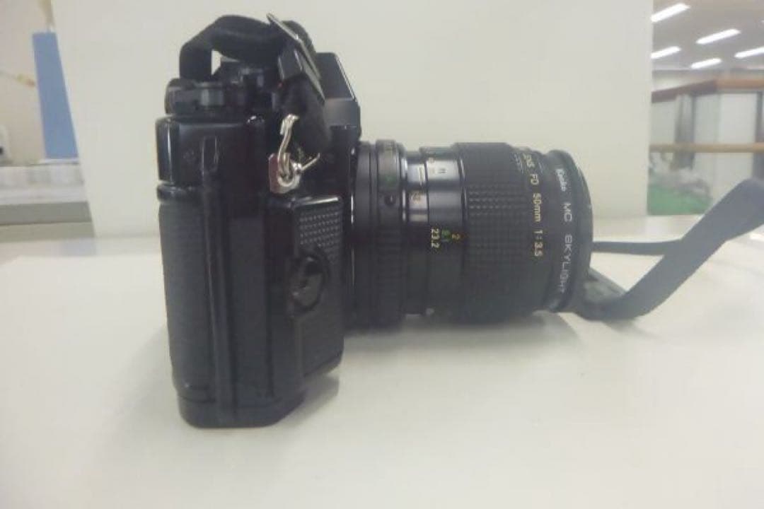 CANON AE-1 ZOOMLENS パワーワインダー　ストロボ付