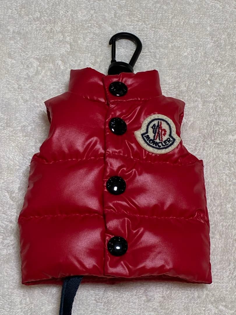 【新品】モンクレール　キーリング　ベスト　レッド