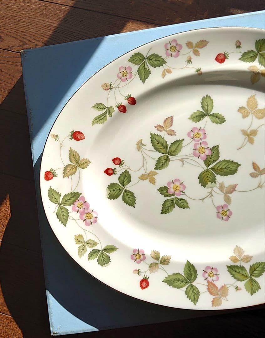 【新品未使用】 ワイルドストロベリー オーバルプレート