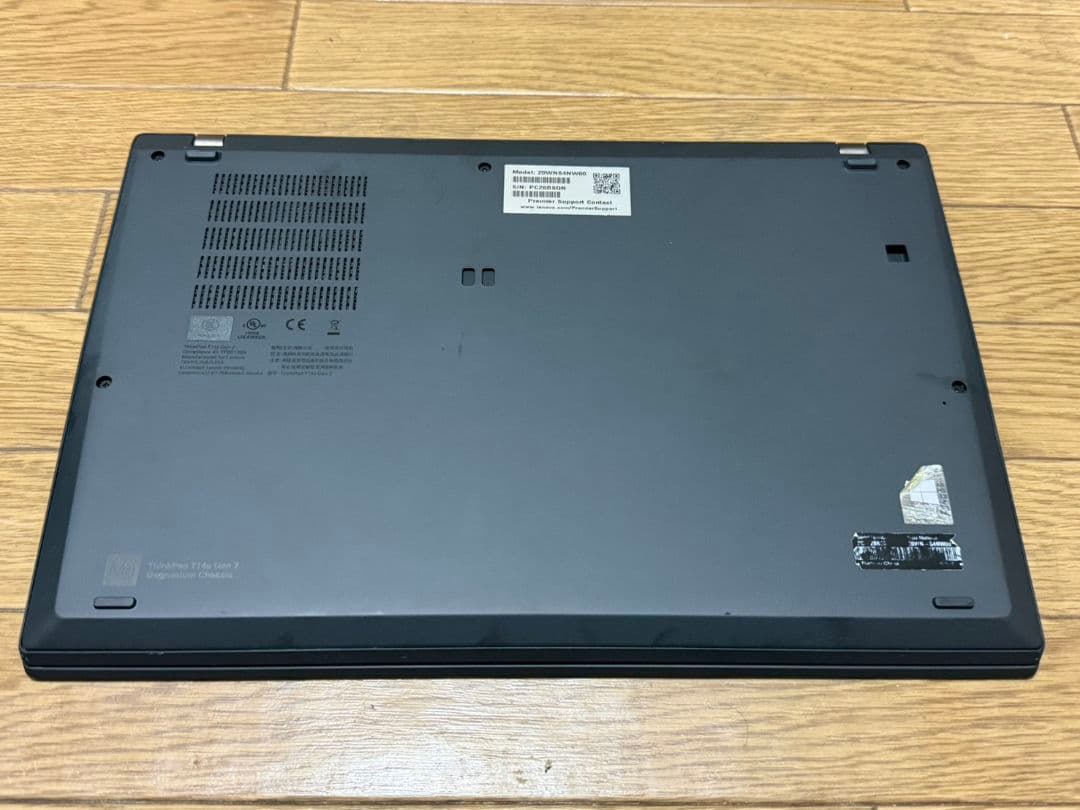 Lenovo ThinkPad T14s i7 11世代