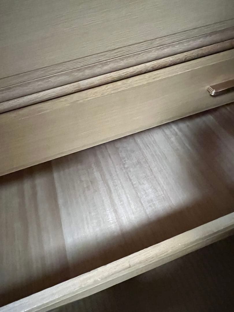 府中家具　最高級洋ダンス　3枚扉　桐　家具