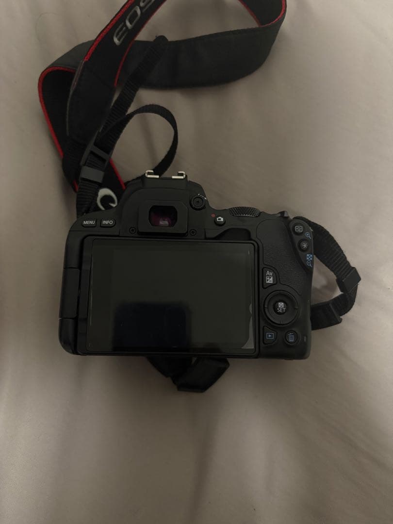 Canon eos kiss9/レンズ28-200/50mmf1.8/その他