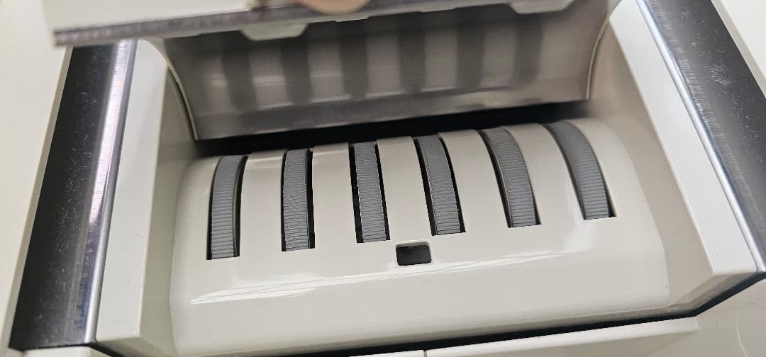 1月6日に廃棄します Purus 自動おしぼり機 F-17271BE