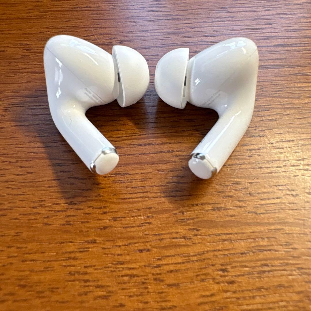 【美品】Apple AirPods Pro2 MQD83J/A