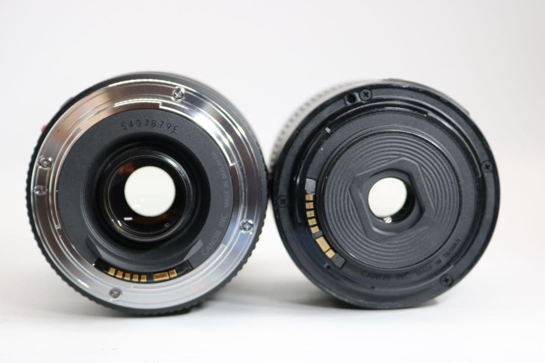 美品ですが少し訳アリ 【Canon EOS Kiss X9 ダブルレンズセット】