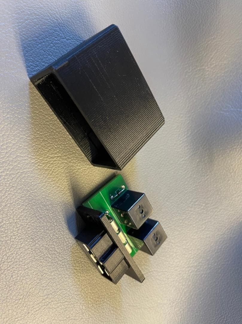 新品 トヨタ トレノ AE86 リトラリレー 85964-12010 互換品