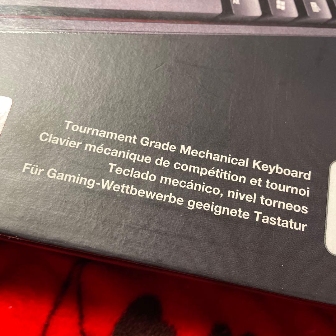 起動確認済み。￼SteelSeries キーボード本体とマウスセット