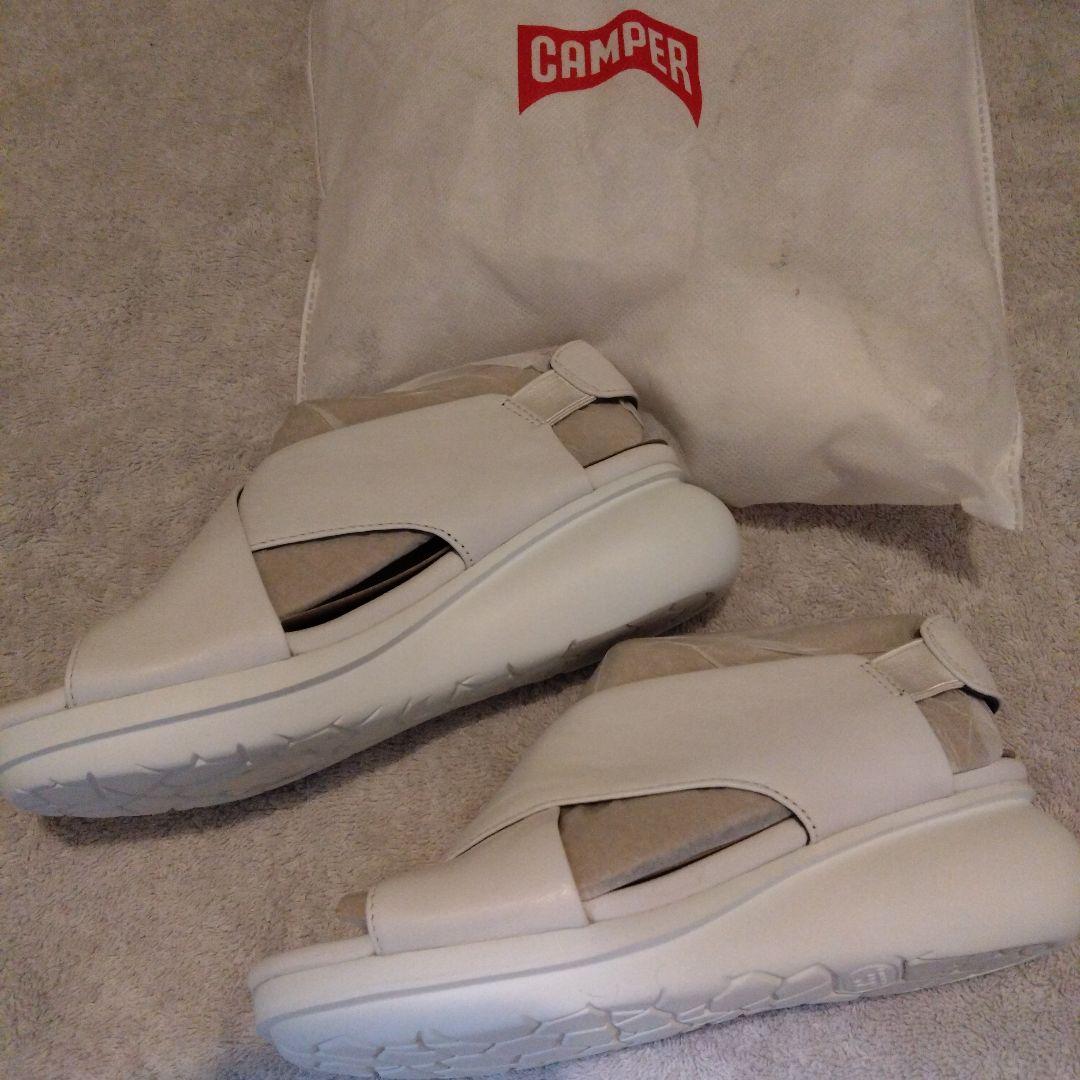 新品未使用★CAMPER　厚底コンフォートサンダル　ホワイト　23.5