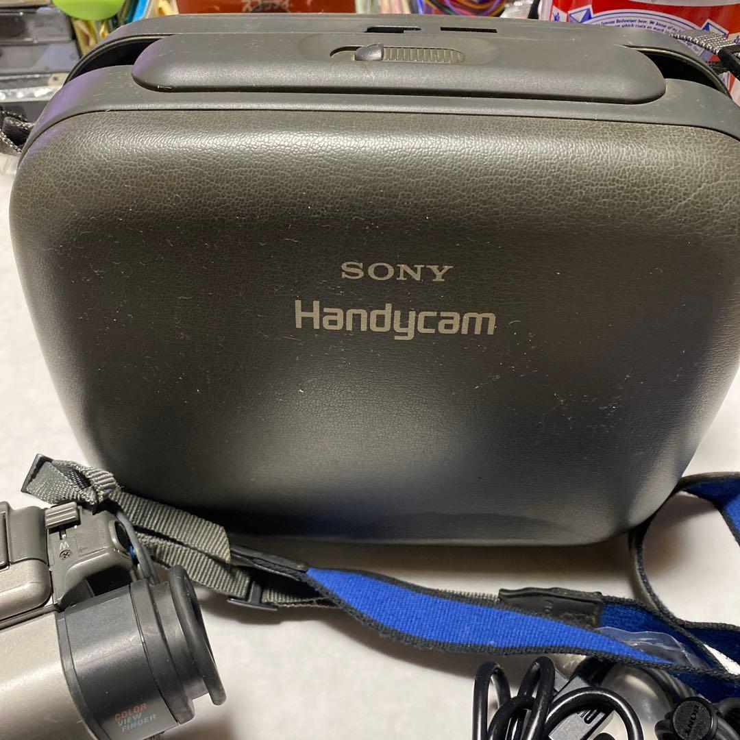 SONY VideoHi8 Handycam CCD-TR1 ⑦