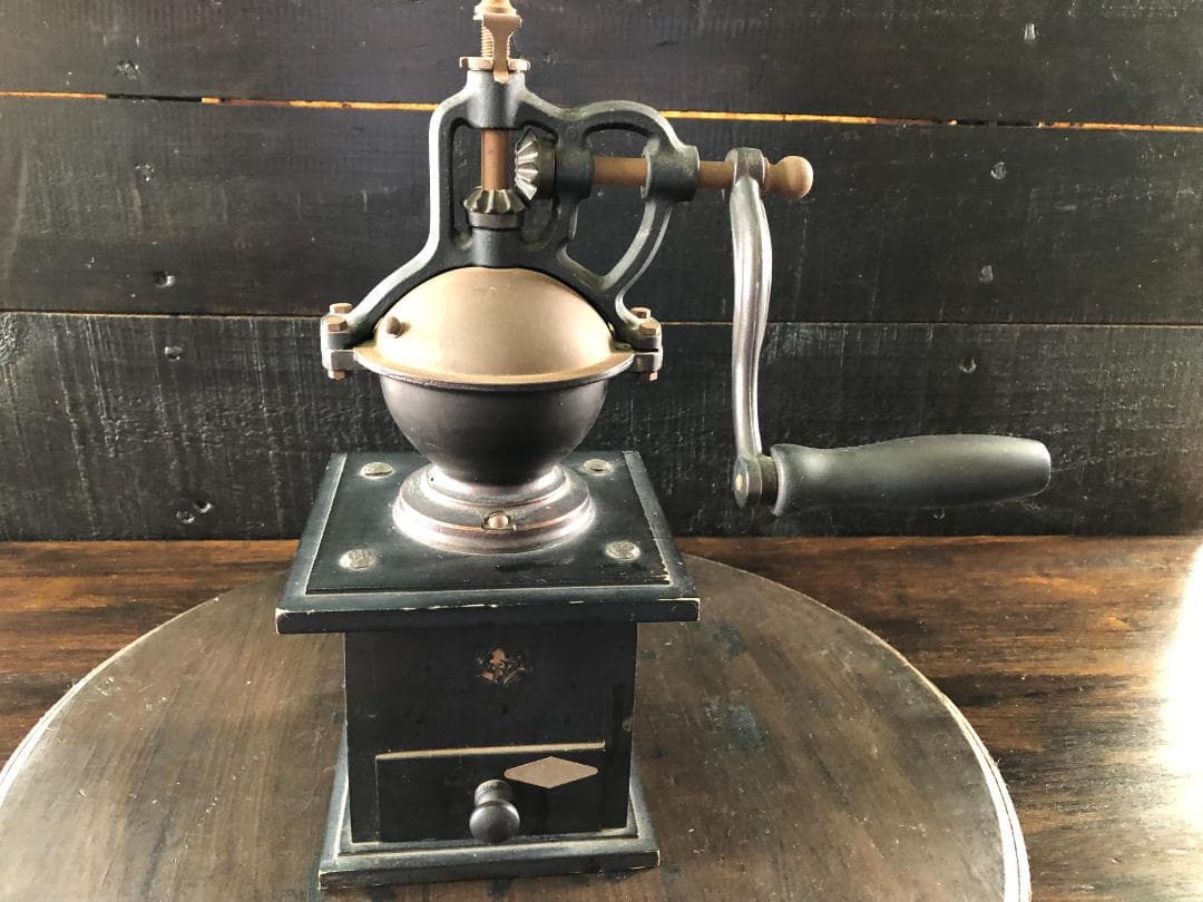 レトロ 手挽きコーヒーミル イタリア BG製