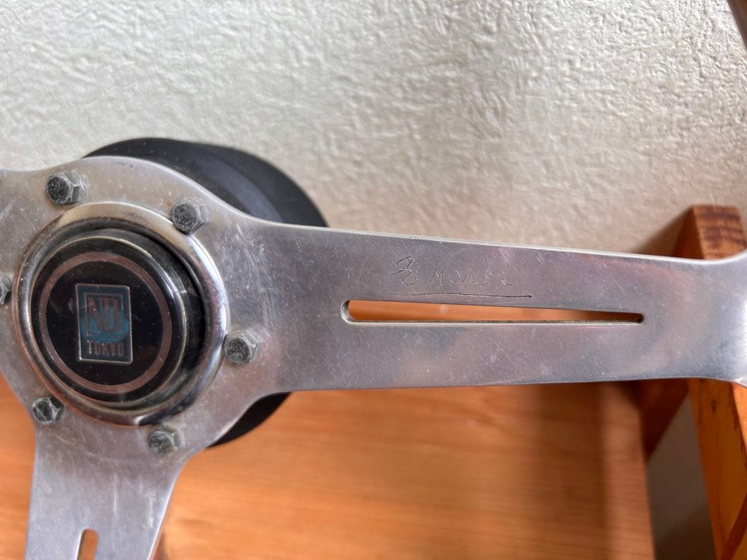 ND TOKYO ナルディ ウッドステアリング ホーンボタン付き ハンドル