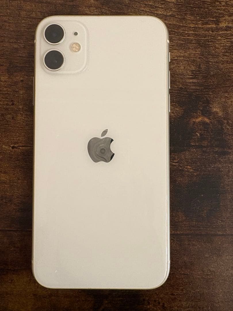 Apple iPhone 11 64GB ホワイト 本体