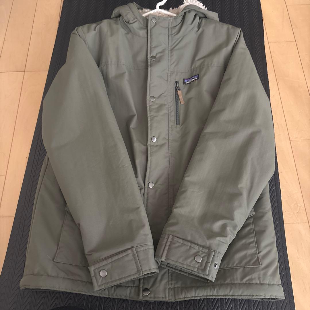patagonia フード付きジャケット オリーブグリーン