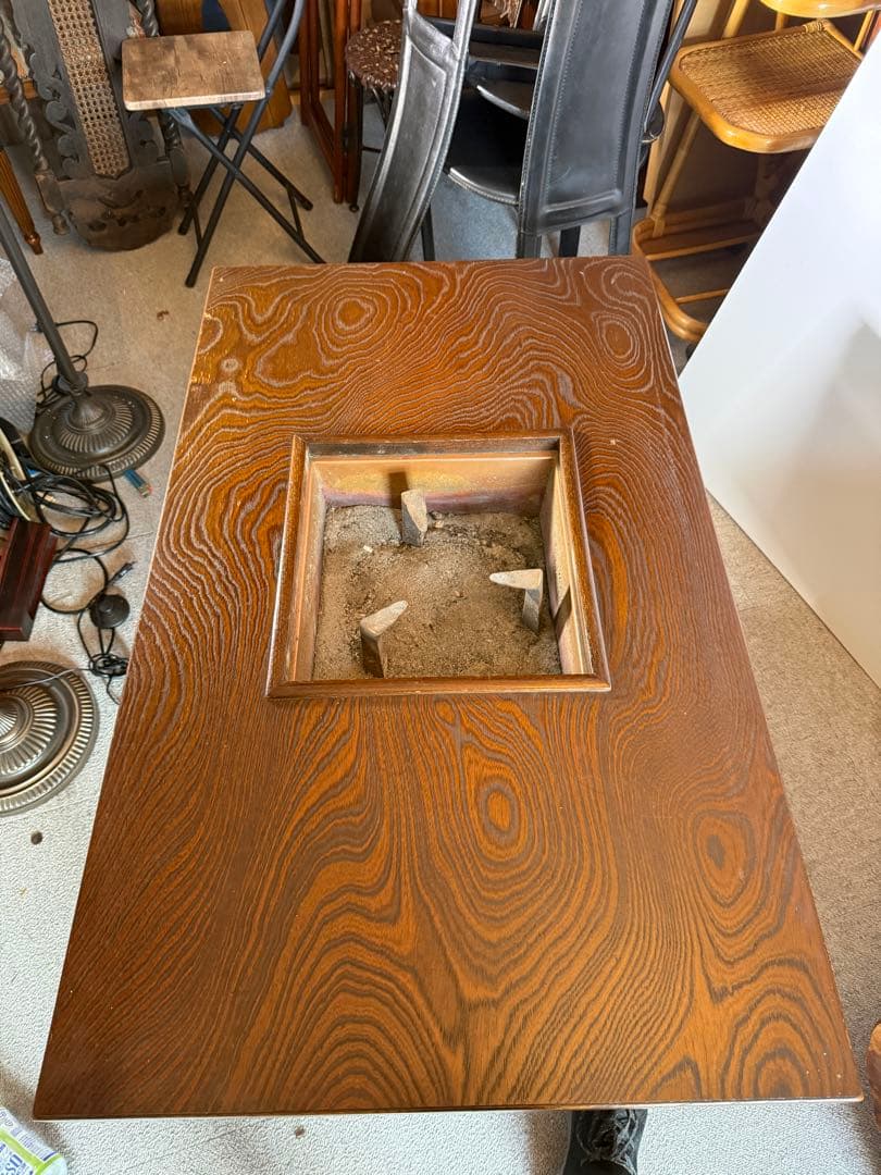 引取限定！　銅製火鉢付 囲炉裏テーブル 昭和レトロ 木製 当時物　現状品