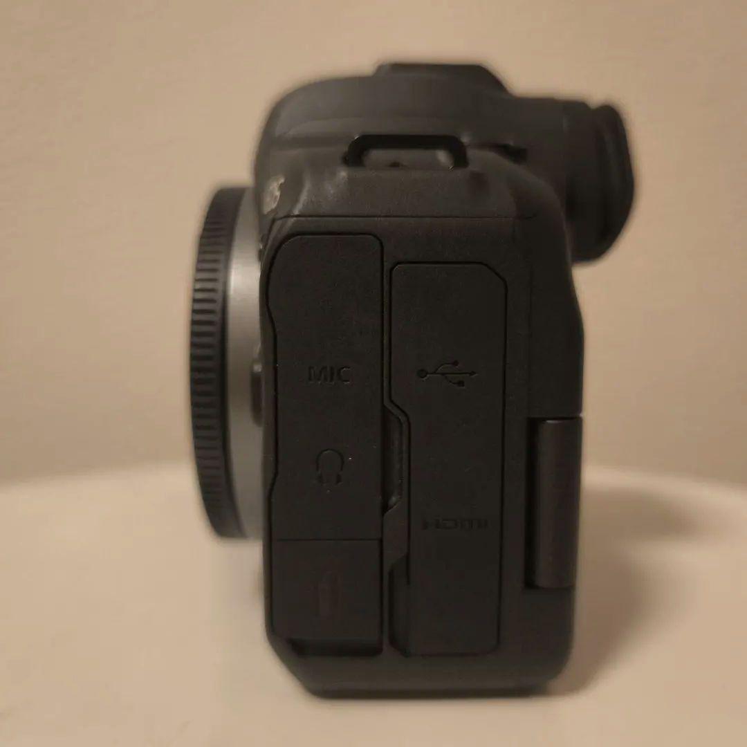 A*z様 CANON EOS R6（ショット数1,900枚）