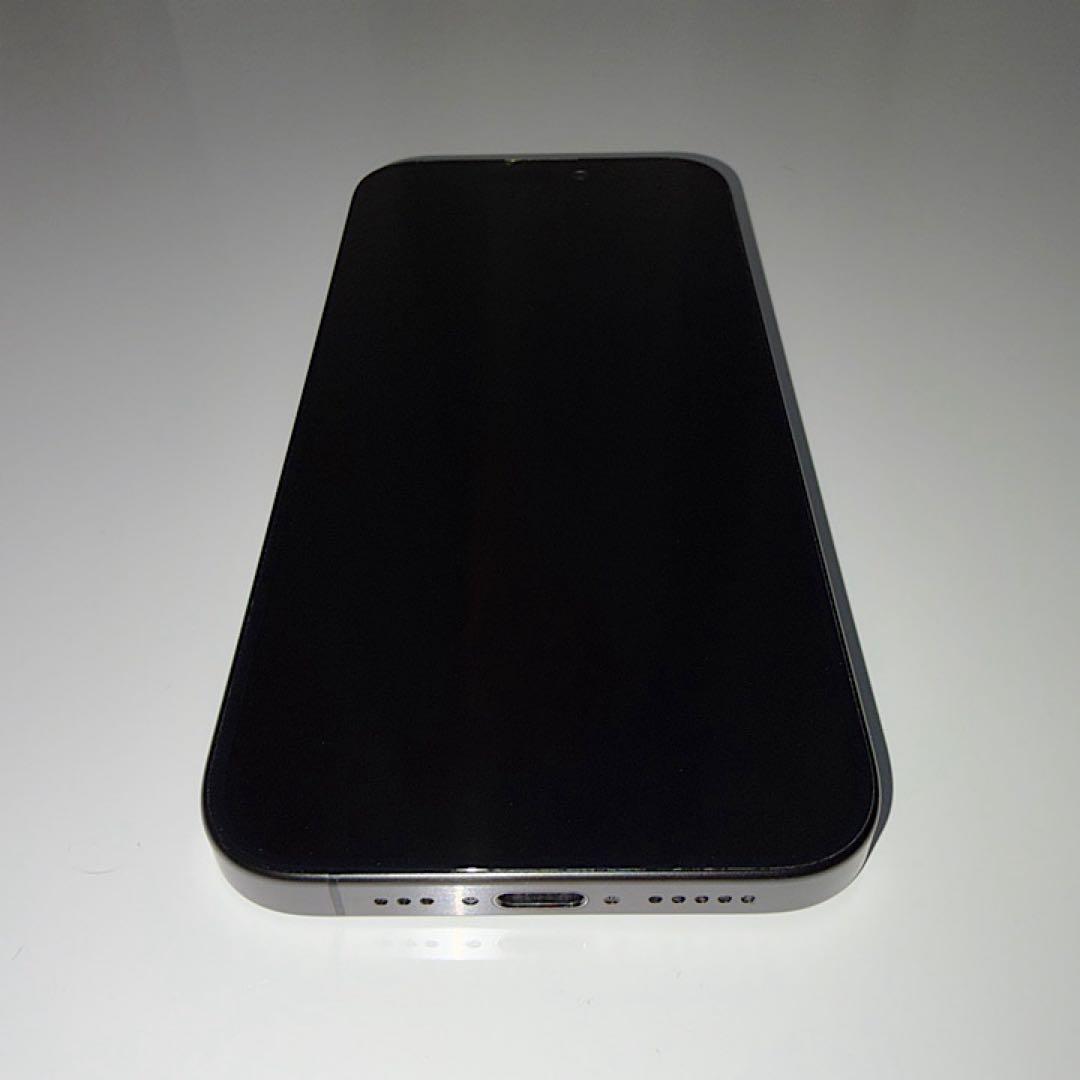 【美品】iPhone15Pro 128GB ブラックチタニウム