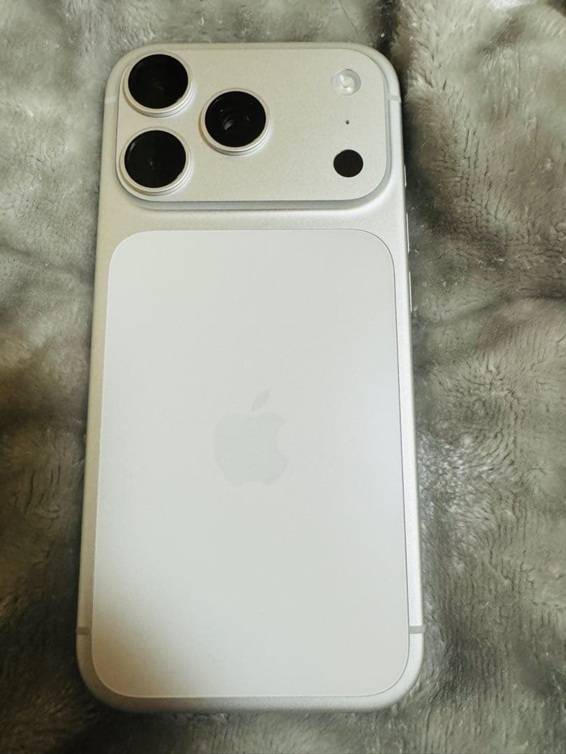 iPhone17Pro 512GBシルバー SIMフリー未使用品