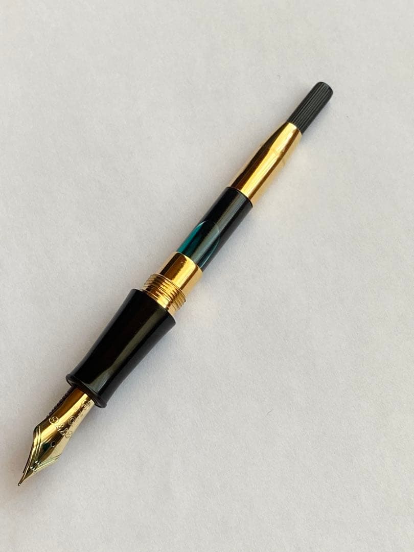 【廃番品】プラチナ万年筆　旧型ブライヤー#3776 14K 細字　コンバーター付