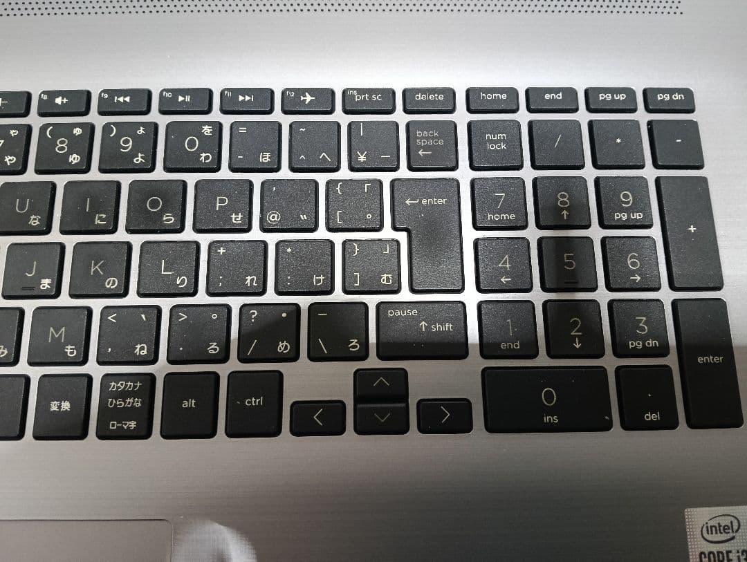 radeonグラボ登載17.3インチ大画面ノートパソコンWIN11正式対応